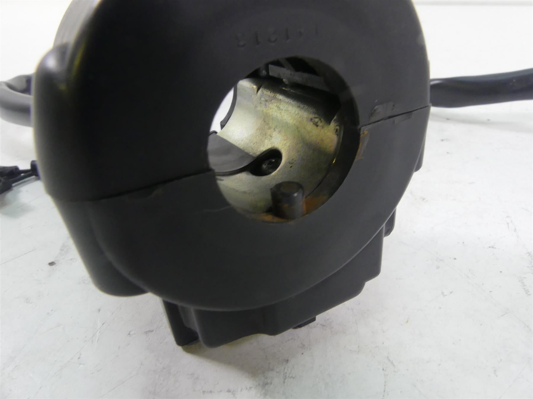 2015 Honda CBR1000 RR SC59 Left Hand Light Control Switch 35200-MGP-A91 {{ shop.shopifyCountryName }} - Mototech271