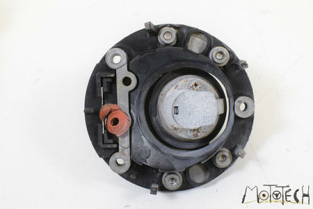 2012 Yamaha YZFR6 YZF R6 Ignition Switch Gas Cap Seat Lock Key SET 2C0-82501-10 {{ shop.shopifyCountryName }} - Mototech271