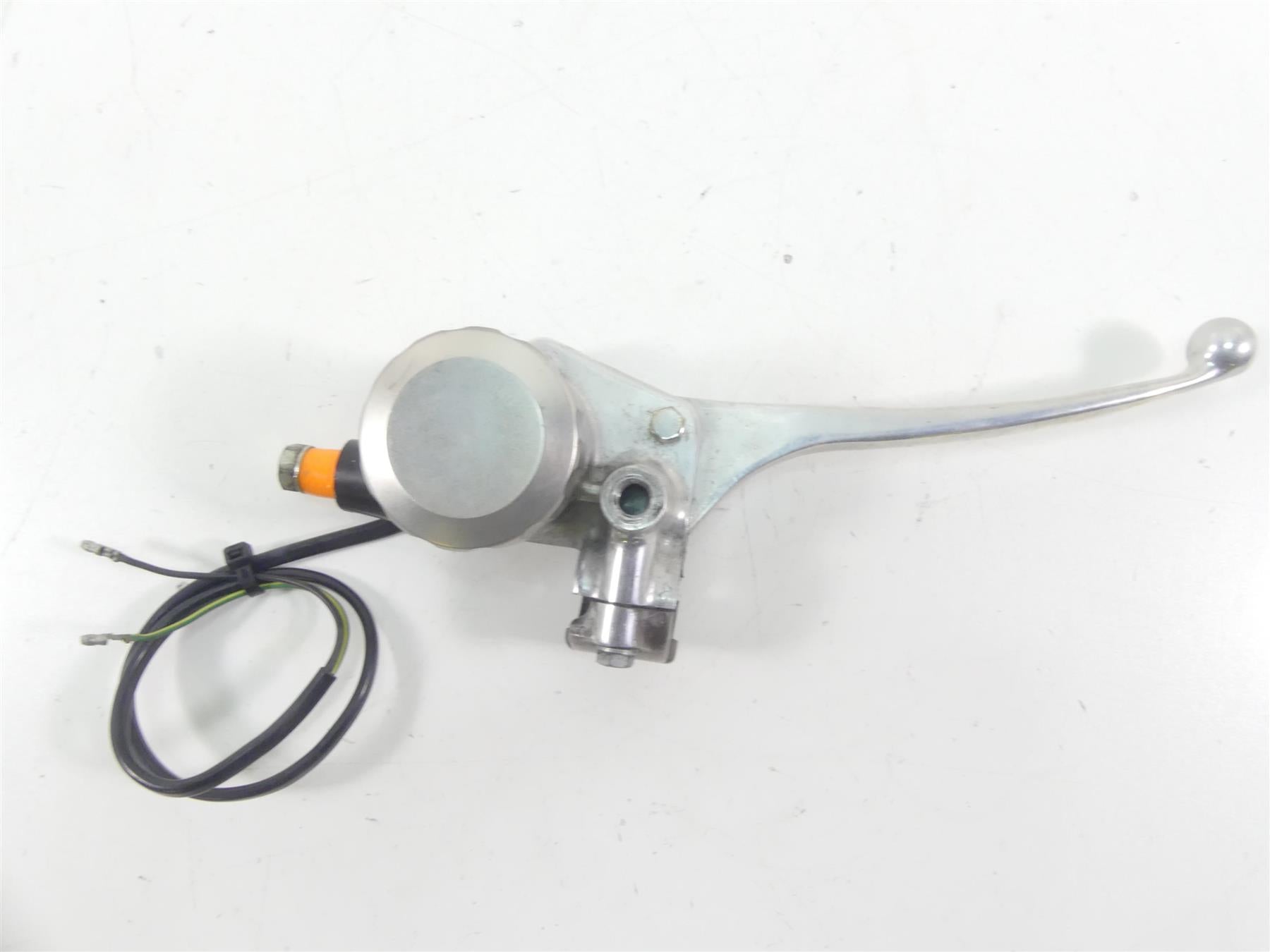 1977 Honda CB750 A Four Hondamatic Front Brake Master Cylinder 45500-405-701 | Mototech271