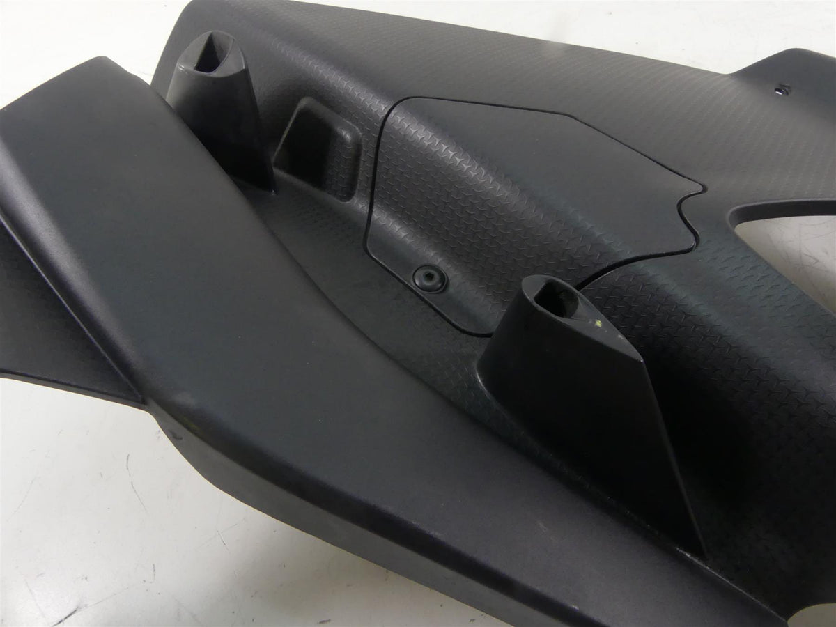 2021 Aprilia RS 660 Right Side Black Fairing Cover Cowl Guard 2B006622 {{ shop.shopifyCountryName }} - Mototech271