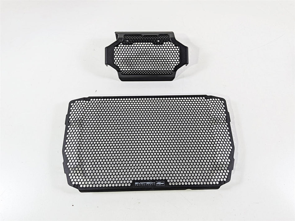 2016 Ducati Hypermotard 939 SP Evotech Radiator Grille Cover PRN010929-Mototech271