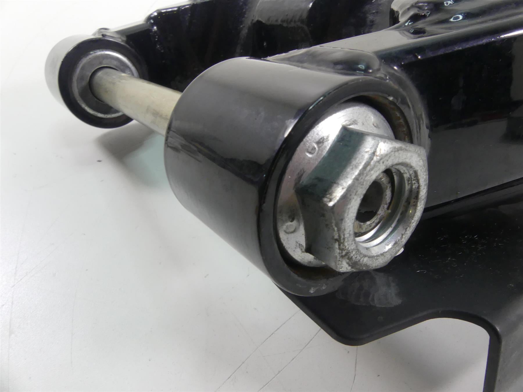 2014 Harley Dyna FXDF Fat Bob Rear Swingarm & Belt Guards + 25mm Axle 47820-10 {{ shop.shopifyCountryName }} - Mototech271