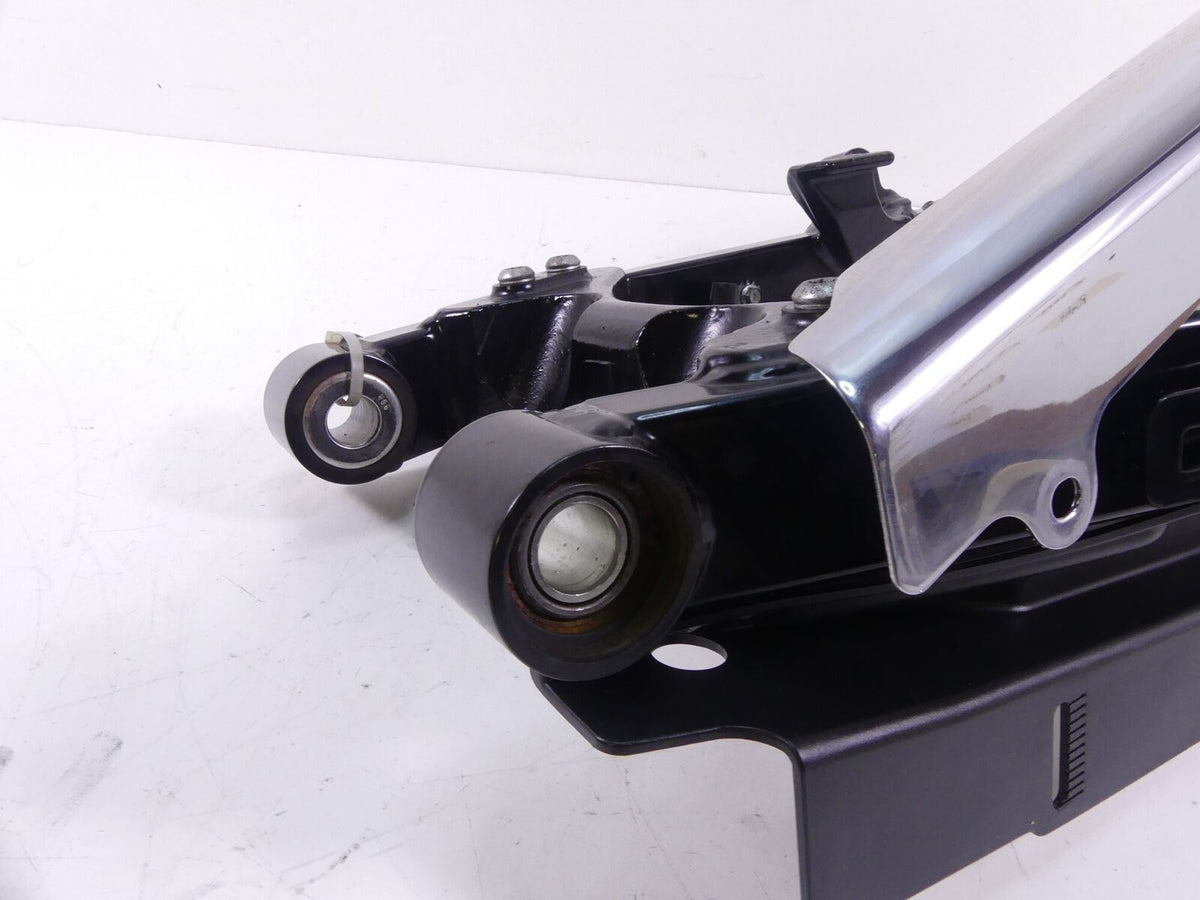 2013 Harley FXDF Dyna Fat Bob Rear Swingarm With Belt Guards 47820-10 {{ shop.shopifyCountryName }} - Mototech271