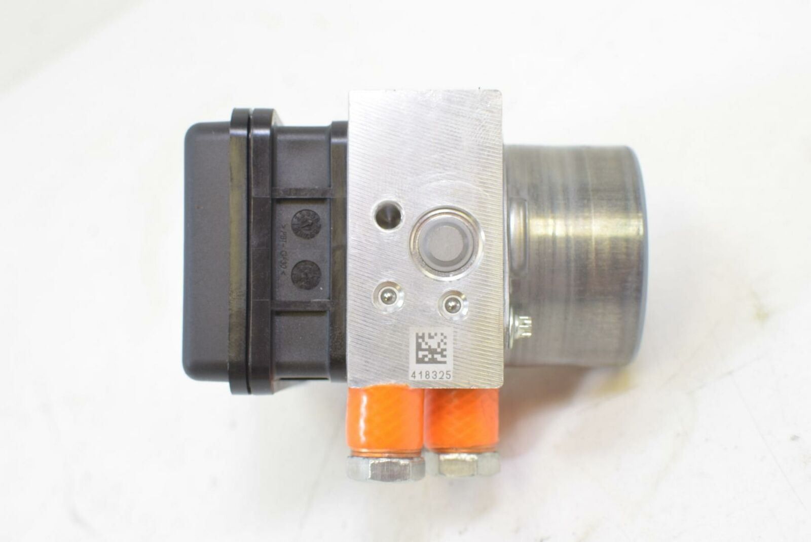 2017 KTM Duke 390 Abs Brake Module Pump 93342031000 {{ shop.shopifyCountryName }} - Mototech271