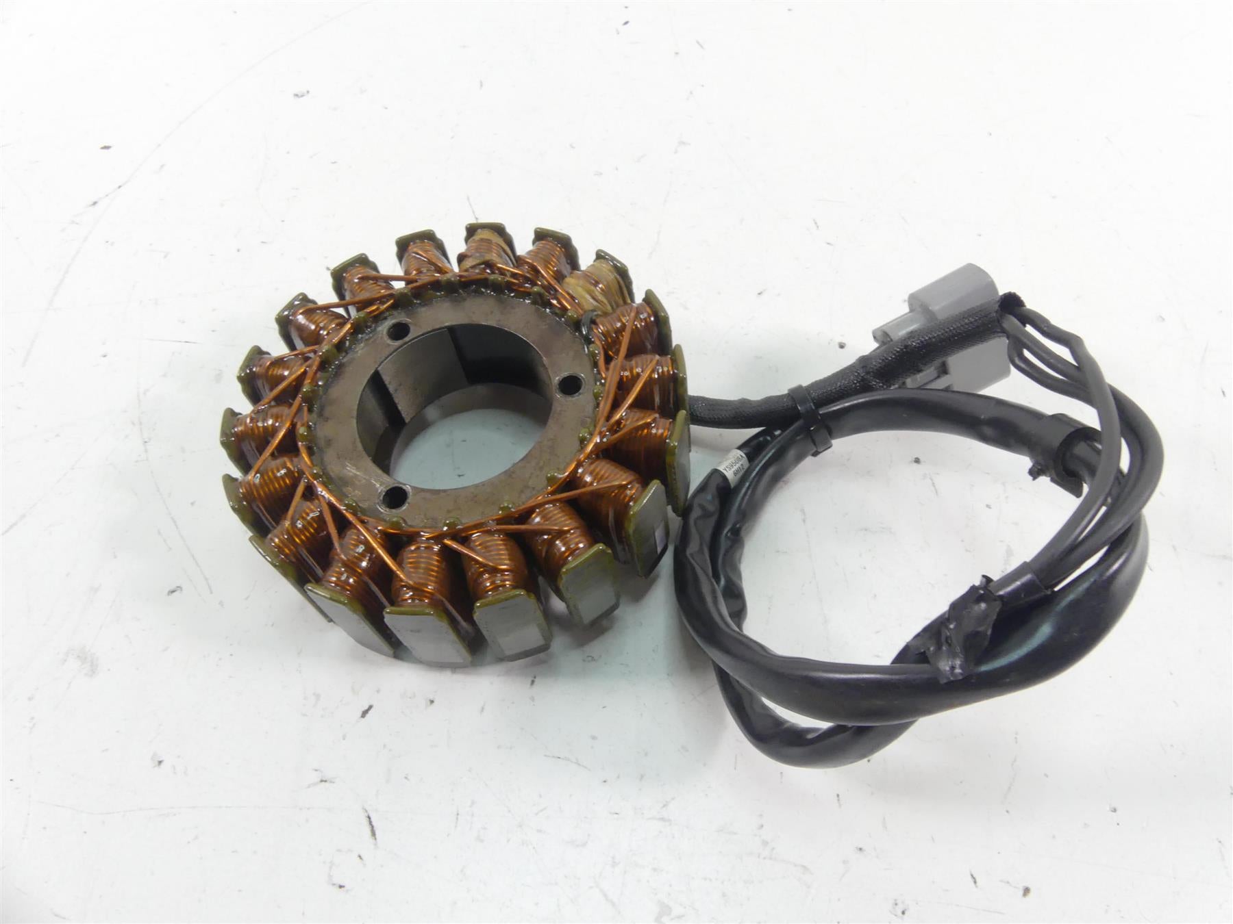 2017 Triumph Thruxton 1200 R Stator Generator Alternator Magneto T1300128