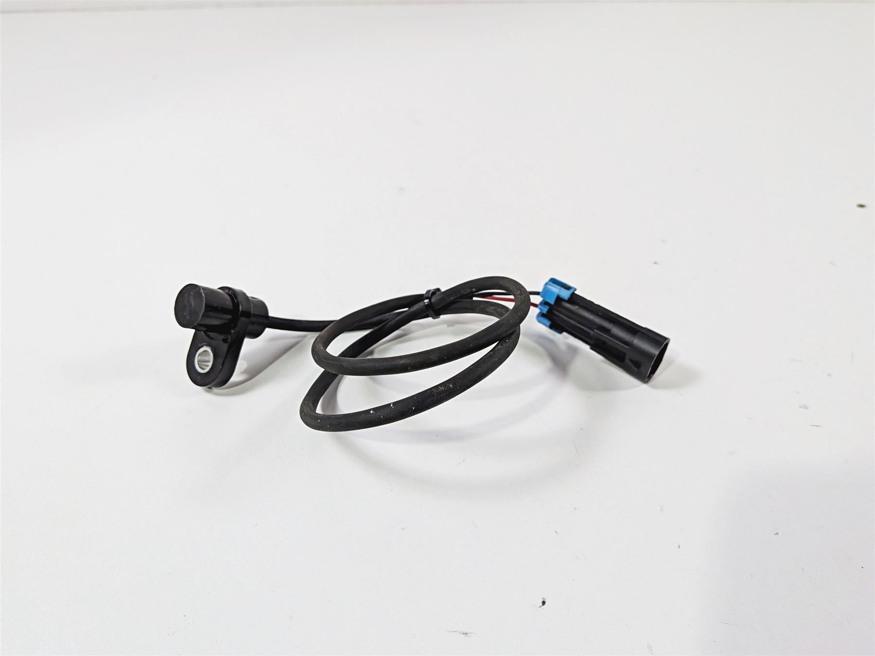 2021 Indian Scout 1200 Rear Abs Wheel Speed Sensor 4014216 {{ shop.shopifyCountryName }} - Mototech271