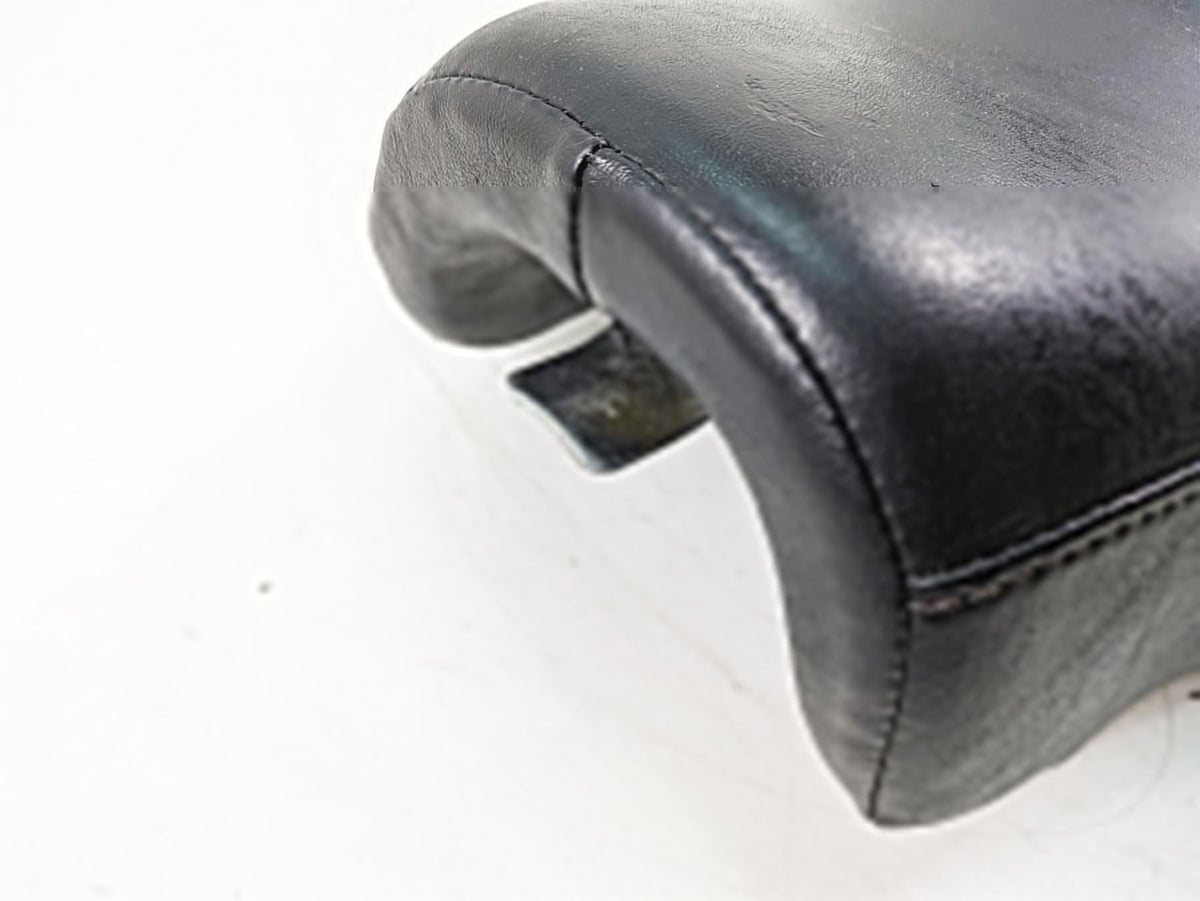 2007 Harley Sportster XL1200 C Oem Rider Driver Seat Saddle - No Tears 51530-07 {{ shop.shopifyCountryName }} - Mototech271