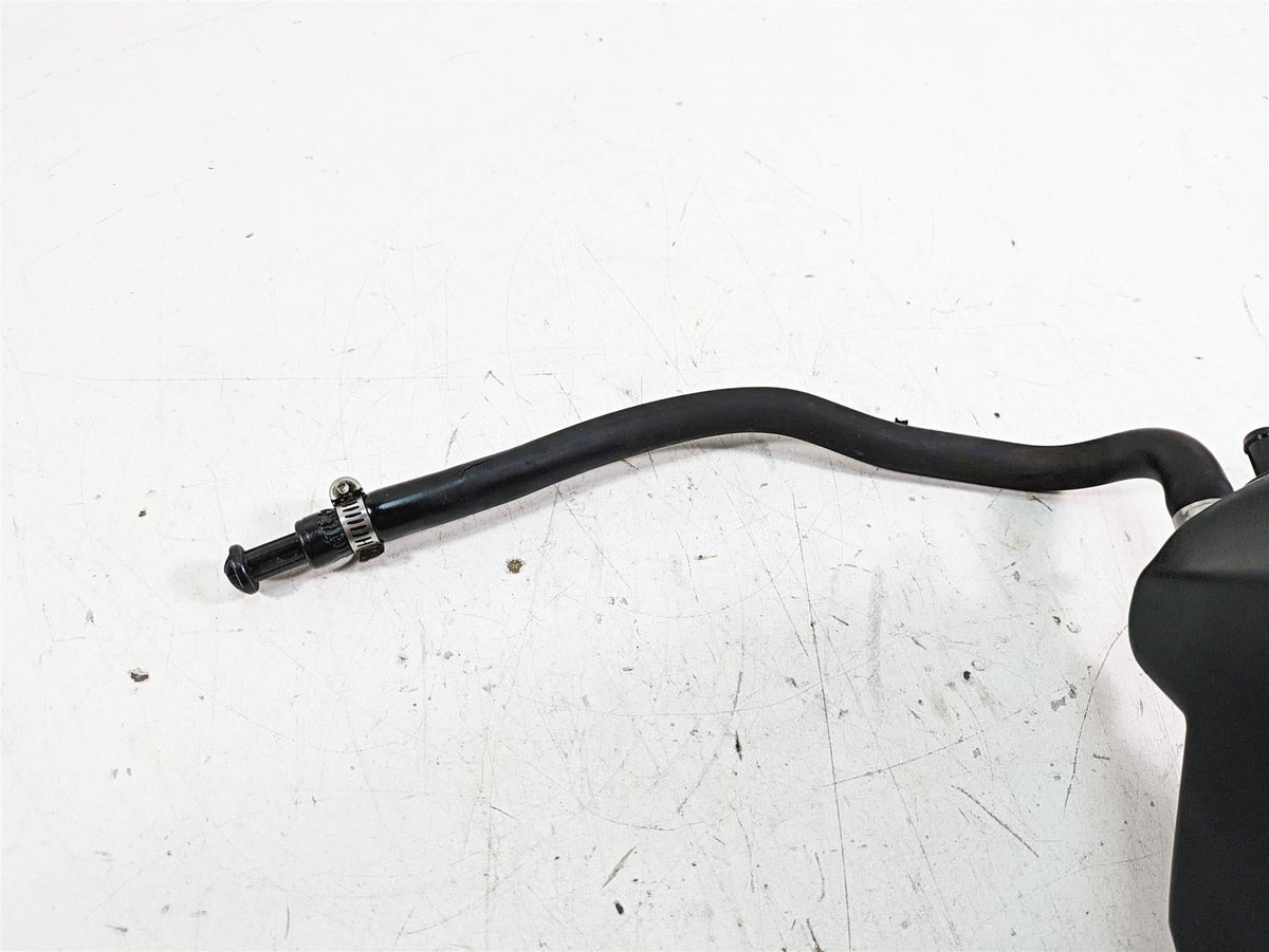 2017 Harley XL883 N Sportster Iron Oil Tank Reservoir & Dip Stick 62500017 {{ shop.shopifyCountryName }} - Mototech271