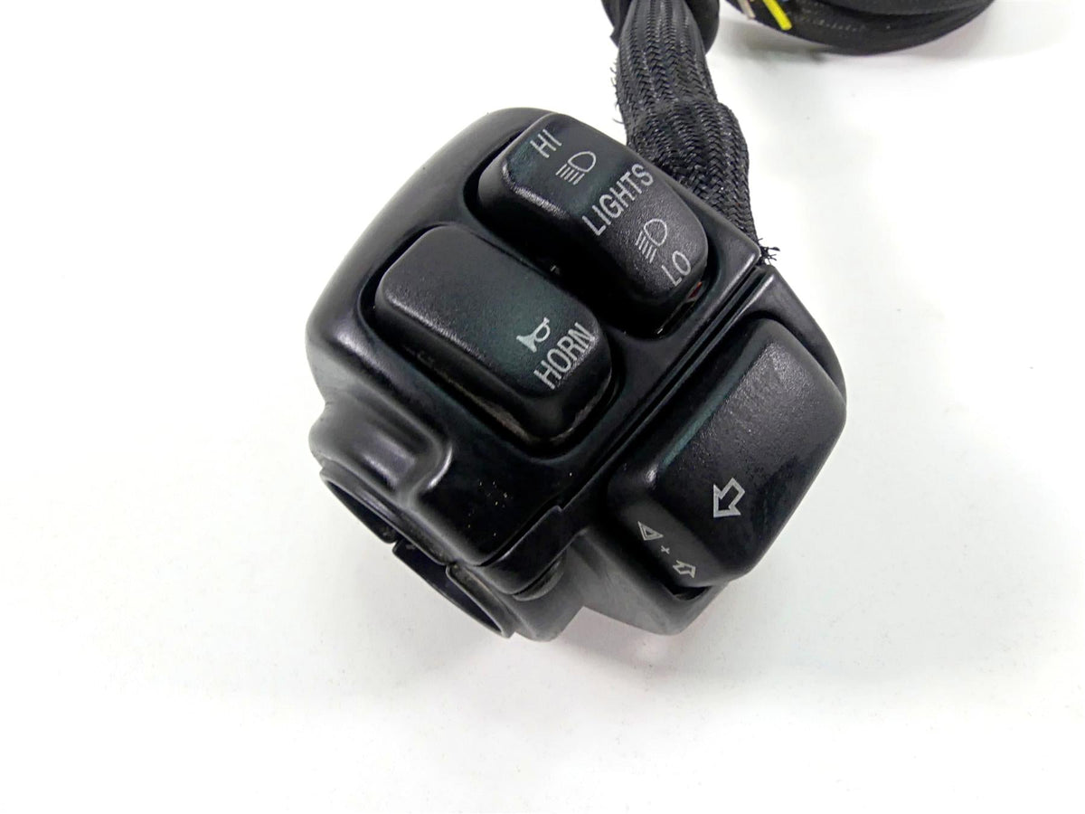 2010 Harley FXDF Dyna Fat Bob Left Hand Control Switch -Cut Blinker 71682-06A {{ shop.shopifyCountryName }} - Mototech271