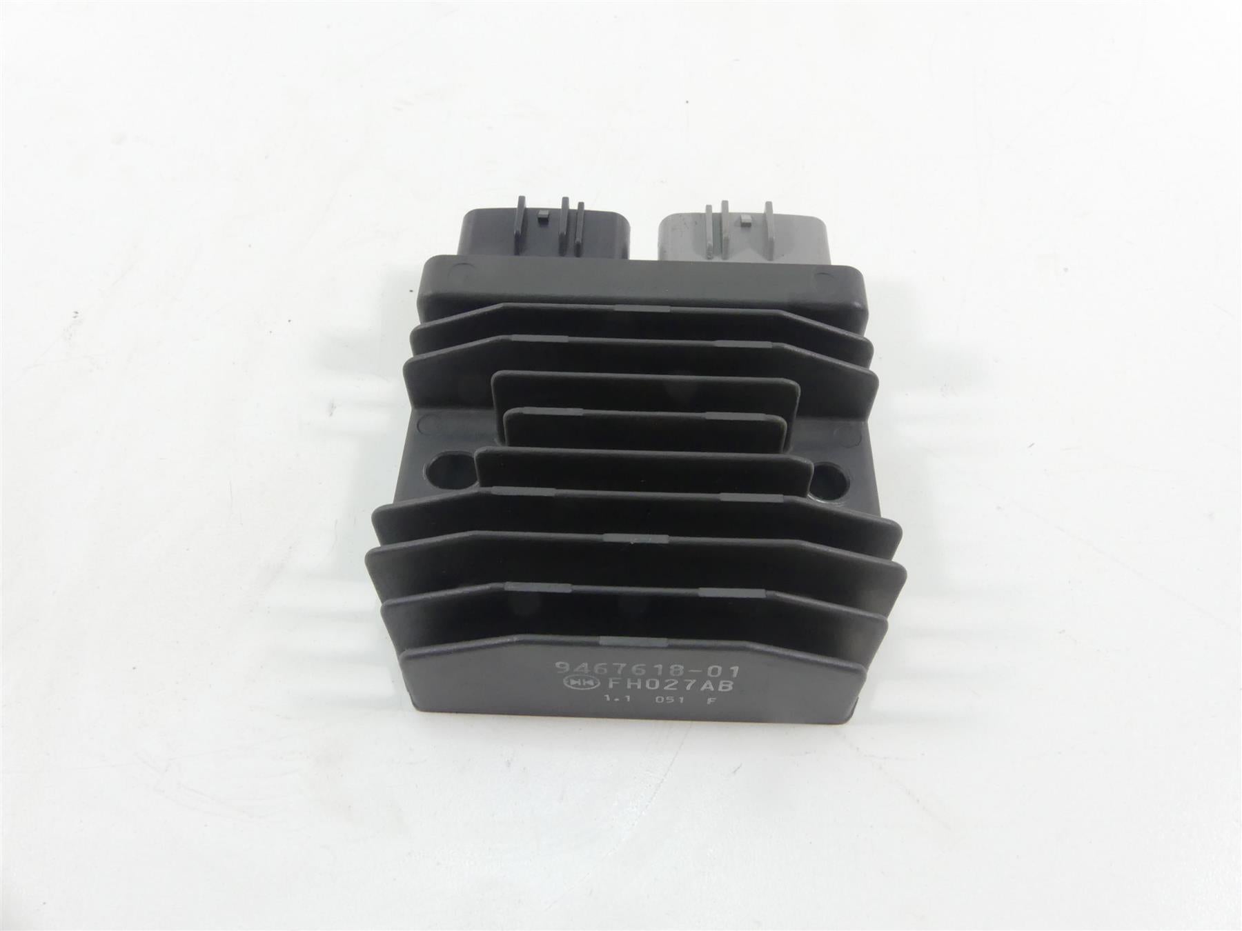 2019 BMW R1250GS K50 Rectifier Voltage Regulator FH027AB 12318523367 {{ shop.shopifyCountryName }} - Mototech271
