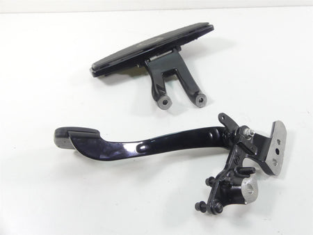 2019 Harley FLHC Softail Heritage Front Right Floorboard Brake Ped Set 50500630 {{ shop.shopifyCountryName }} - Mototech271