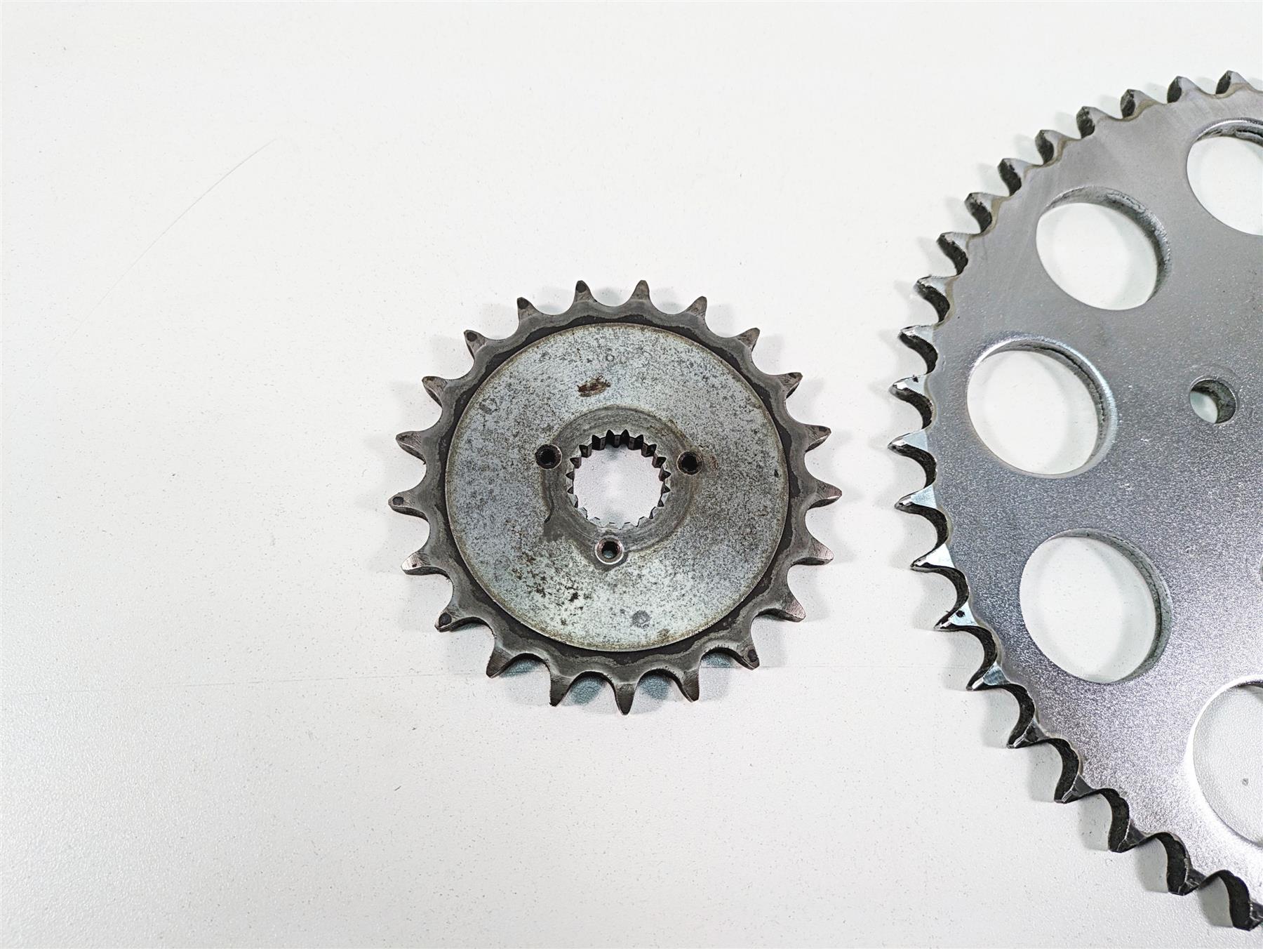 1986 Harley Sportster XLH 883 Front & Rear Drive Sprocket Set 35208-84 41470-86 {{ shop.shopifyCountryName }} - Mototech271