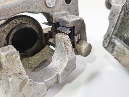 2022 Kawasaki Teryx KRX KRF 1000 SE Front Brake Caliper Set 43080-0221 {{ shop.shopifyCountryName }} - Mototech271