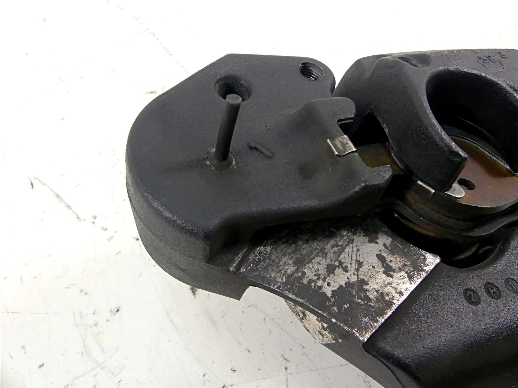 2013 Harley Softail FLSTFB Fat Boy Lo Rear Brake Caliper & Bracket 40908-08 {{ shop.shopifyCountryName }} - Mototech271