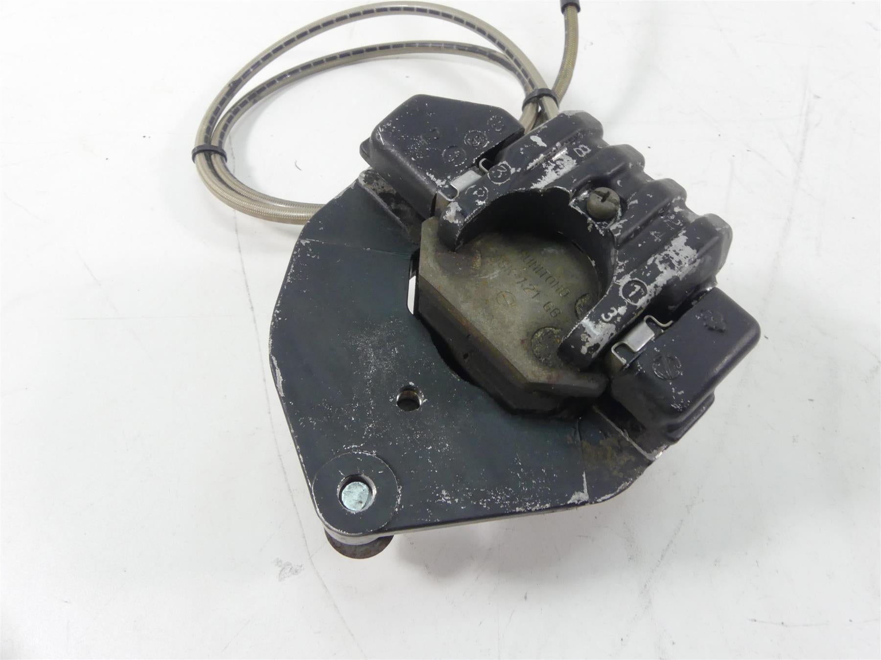 1978 Yamaha XS650 SE Special Front Brake Caliper & Bracket -Read 3H5-25810-02-00 {{ shop.shopifyCountryName }} - Mototech271