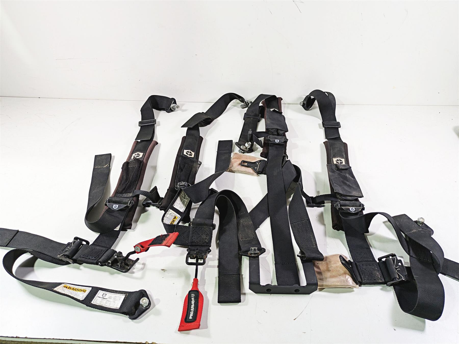 2021 Polaris RZR1000 XP Premium Pro Armor 4-Point 3" Harness Set A114230 {{ shop.shopifyCountryName }} - Mototech271