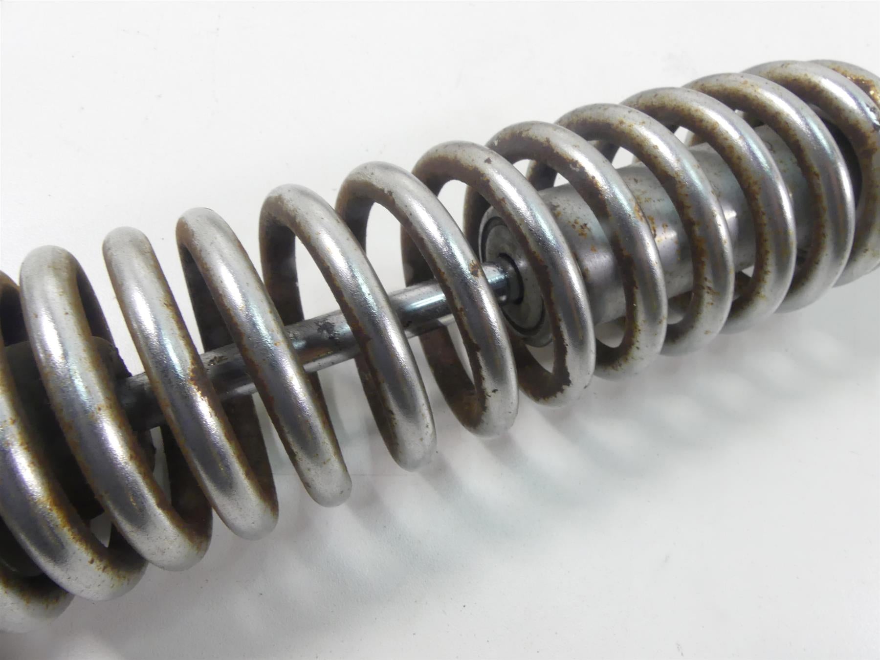 1980 Honda CB750C Custom Rear 13" Showa Shock Set 425-5 52400-425-732 {{ shop.shopifyCountryName }} - Mototech271