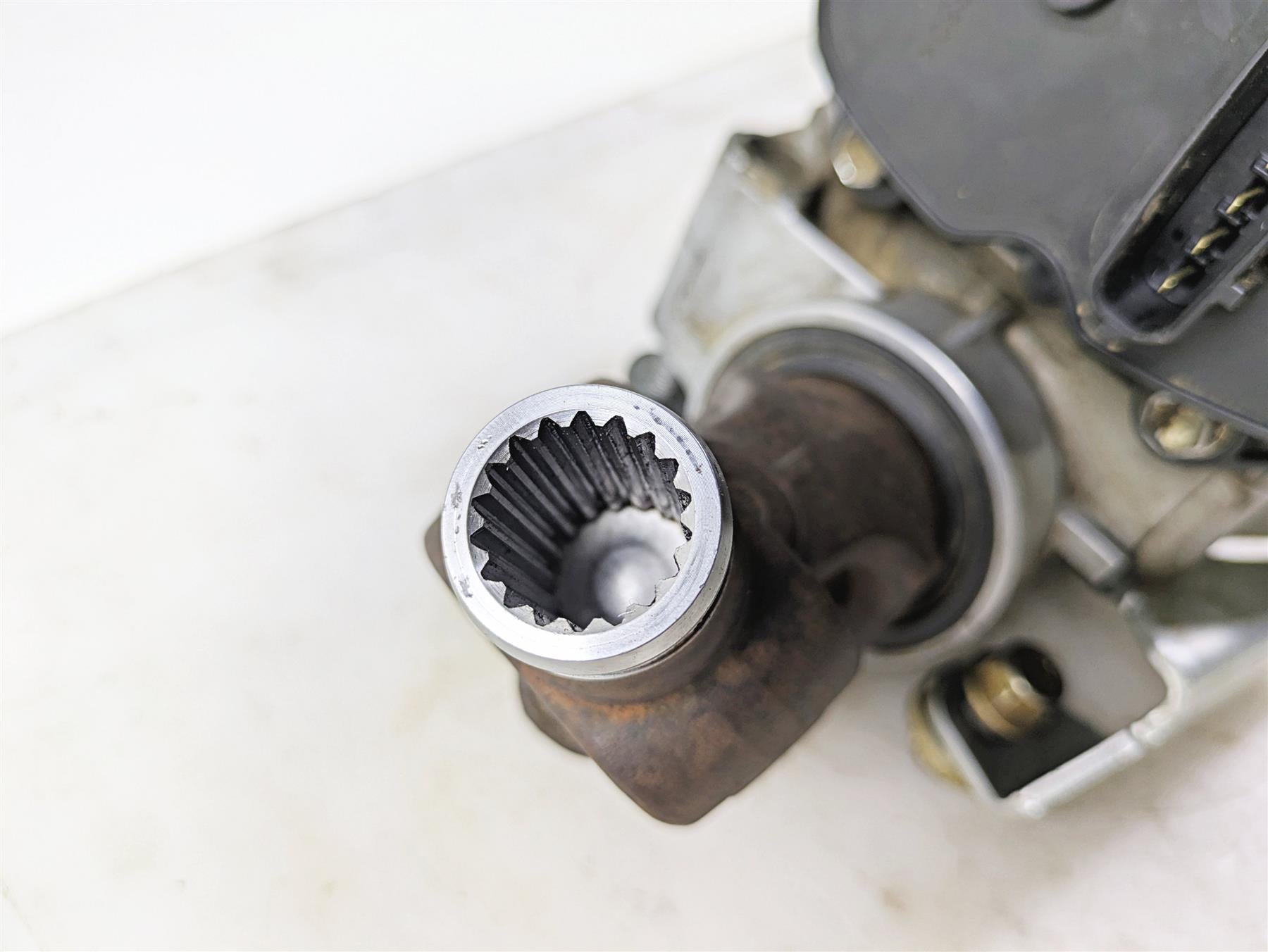 2020 Yamaha YXZ1000 R SS XTR Front Differential Gear Box Diff 2HC-46160-11-00 {{ shop.shopifyCountryName }} - Mototech271