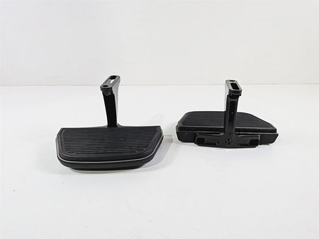 2014 Harley Touring FLHTK Electra Glide Rear Passenger Floor Board Set 52719-10-Mototech271