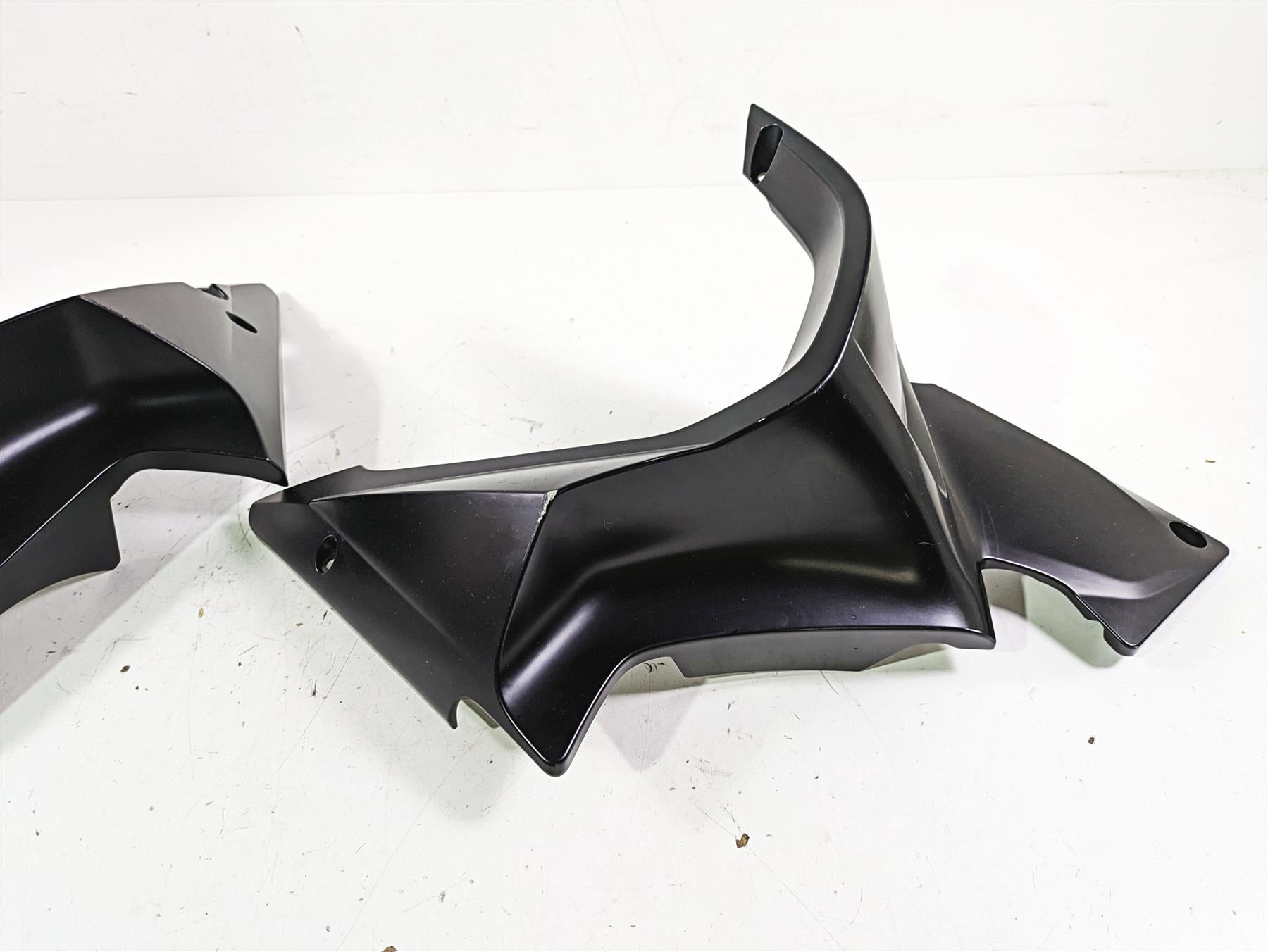 2014 BMW R1200 RT RTW K52 Left Right Engine Cover Set 46638533580 46638533579 {{ shop.shopifyCountryName }} - Mototech271
