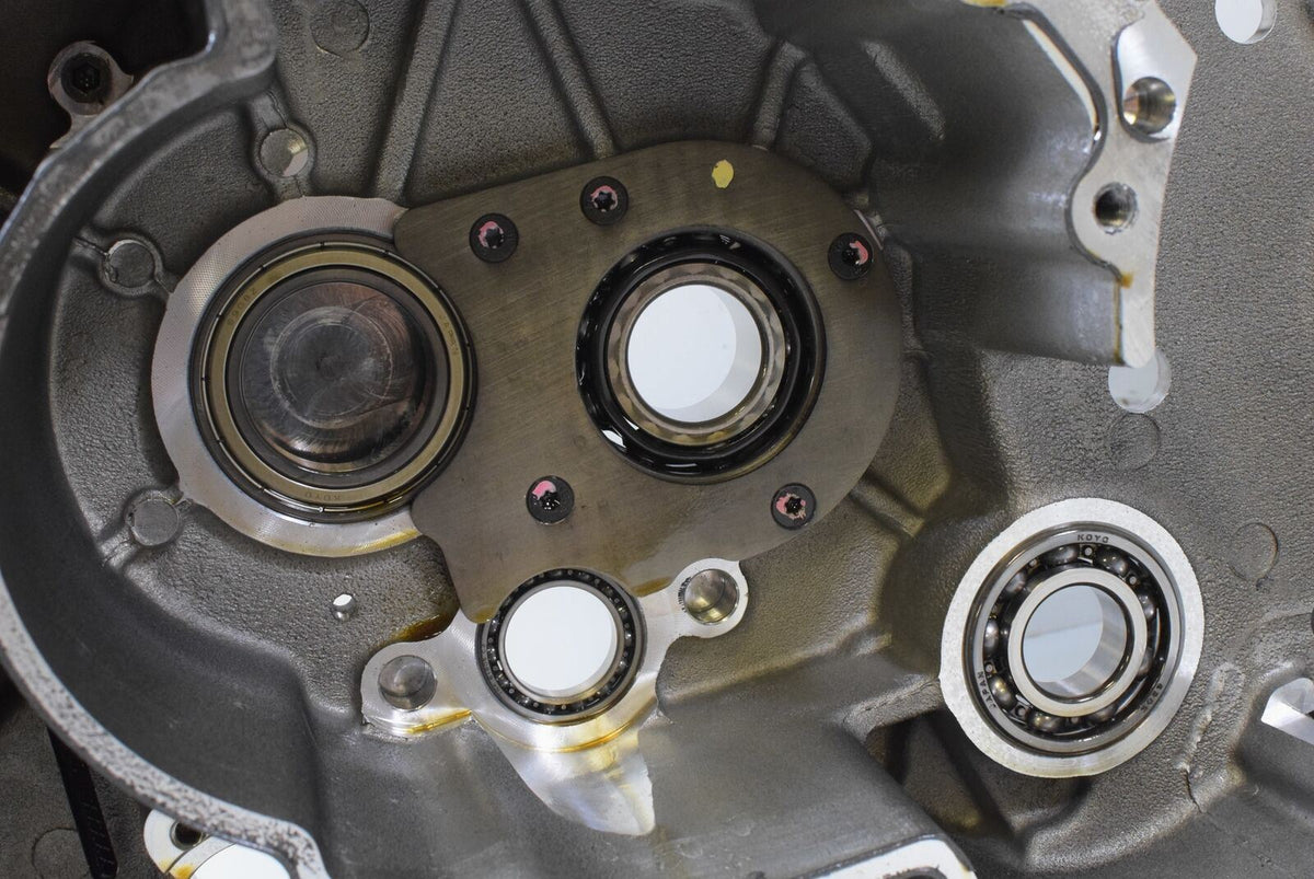 2015 Indian 111ci Roadmaster Engine Crankcase Crank Case Set 5633164 {{ shop.shopifyCountryName }} - Mototech271