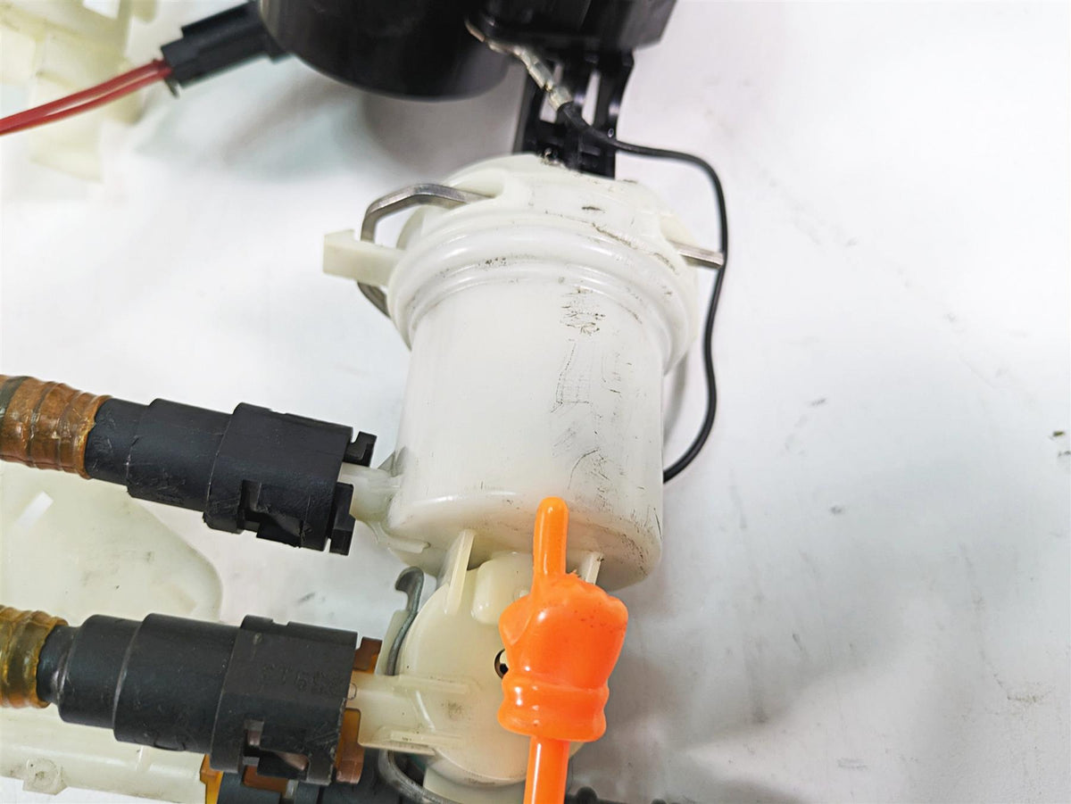 2014 Harley Touring FLHTK Electra Glide Fuel Gas Petrol Pump - Tested 62908-08 {{ shop.shopifyCountryName }} - Mototech271