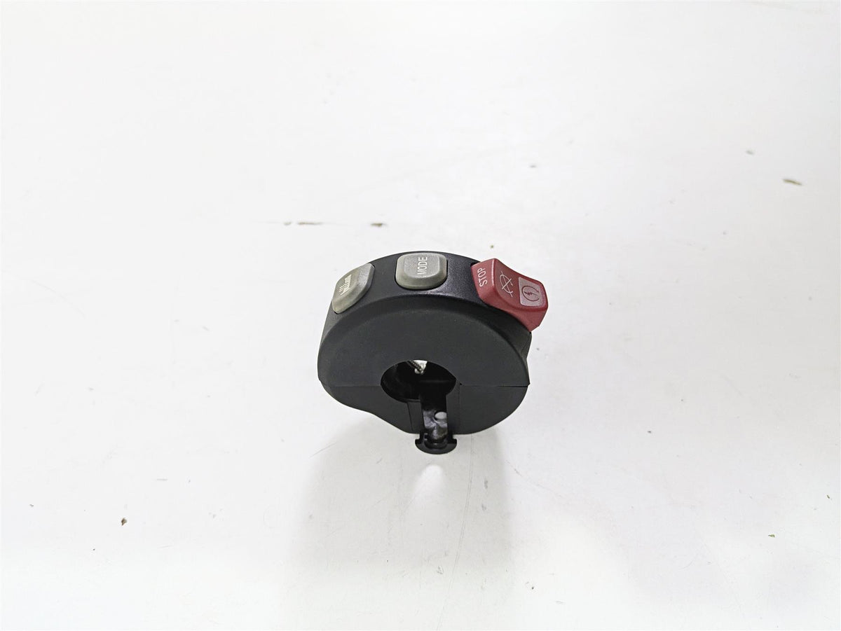 2017 BMW F800GS Adv K75 Right Hand Control Switch Grip Heater 61318567720 {{ shop.shopifyCountryName }} - Mototech271