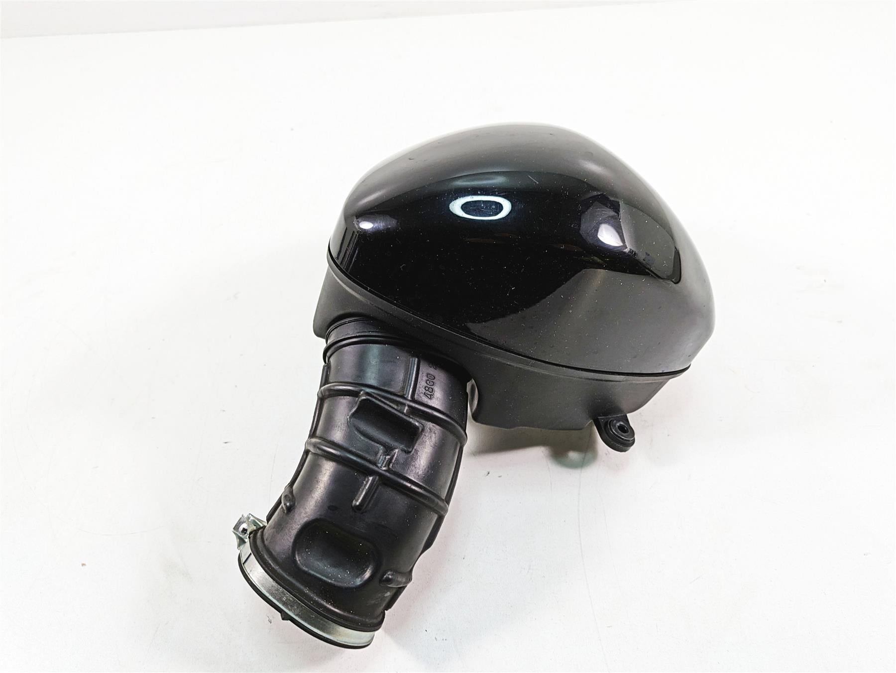 2016 Suzuki M109R VZR1800 Right Air Cleaner Breather Filter - Read 13701-48G41 {{ shop.shopifyCountryName }} - Mototech271