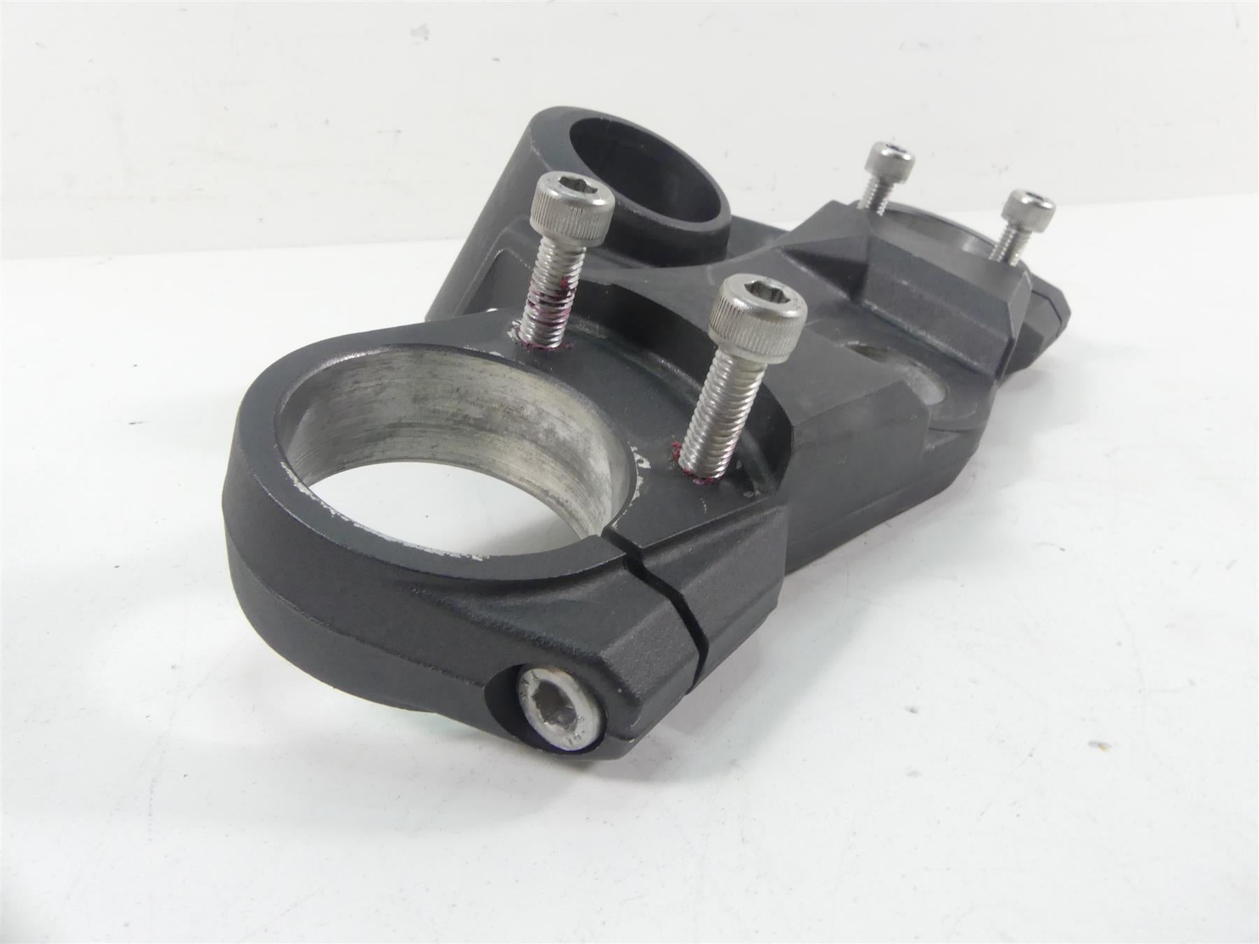 2019 Kawasaki ZX1400 ZX-14R Ninja Upper Triple Tree Steering Clamp 44039-0113-18 {{ shop.shopifyCountryName }} - Mototech271