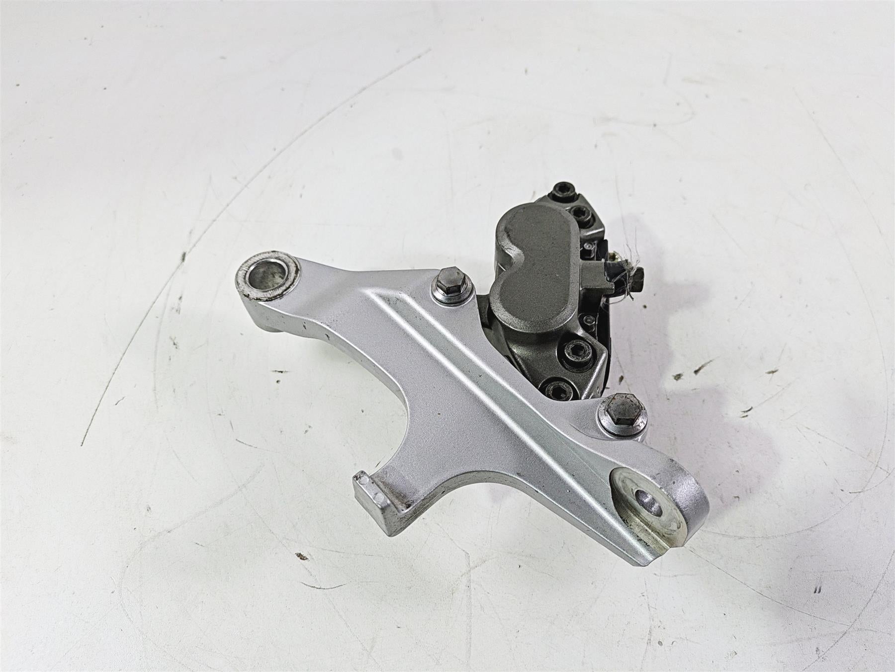 2004 Yamaha XVZ1300 Royal Star Rear Brake Caliper & Bracket 4NK-2580W-01-00 {{ shop.shopifyCountryName }} - Mototech271