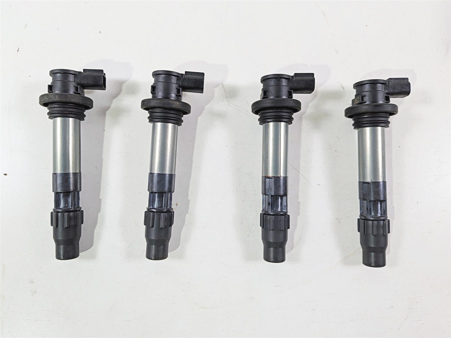 2024 Suzuki GSXR 600 Denso Ignition Coil Set 33410-37H00 129700-5140 {{ shop.shopifyCountryName }} - Mototech271