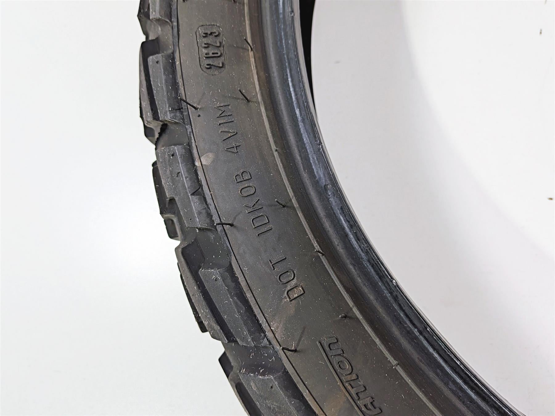 Used Front Motorcycle Tire Dunlop Trailmax Raid 110/80-19 45260401 {{ shop.shopifyCountryName }} - Mototech271