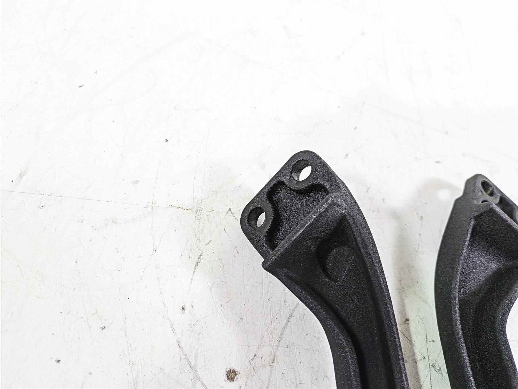 2013 Harley FXDWG Dyna Wide Glide Rear Passenger Footpeg Set 49230-06 49224-06A {{ shop.shopifyCountryName }} - Mototech271