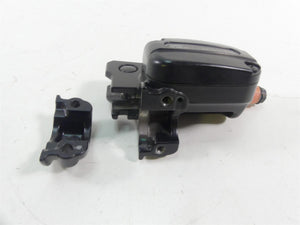 2017 Harley Touring FLHTKL Electra Glide Clutch Master Cylinder - Read 36700128A