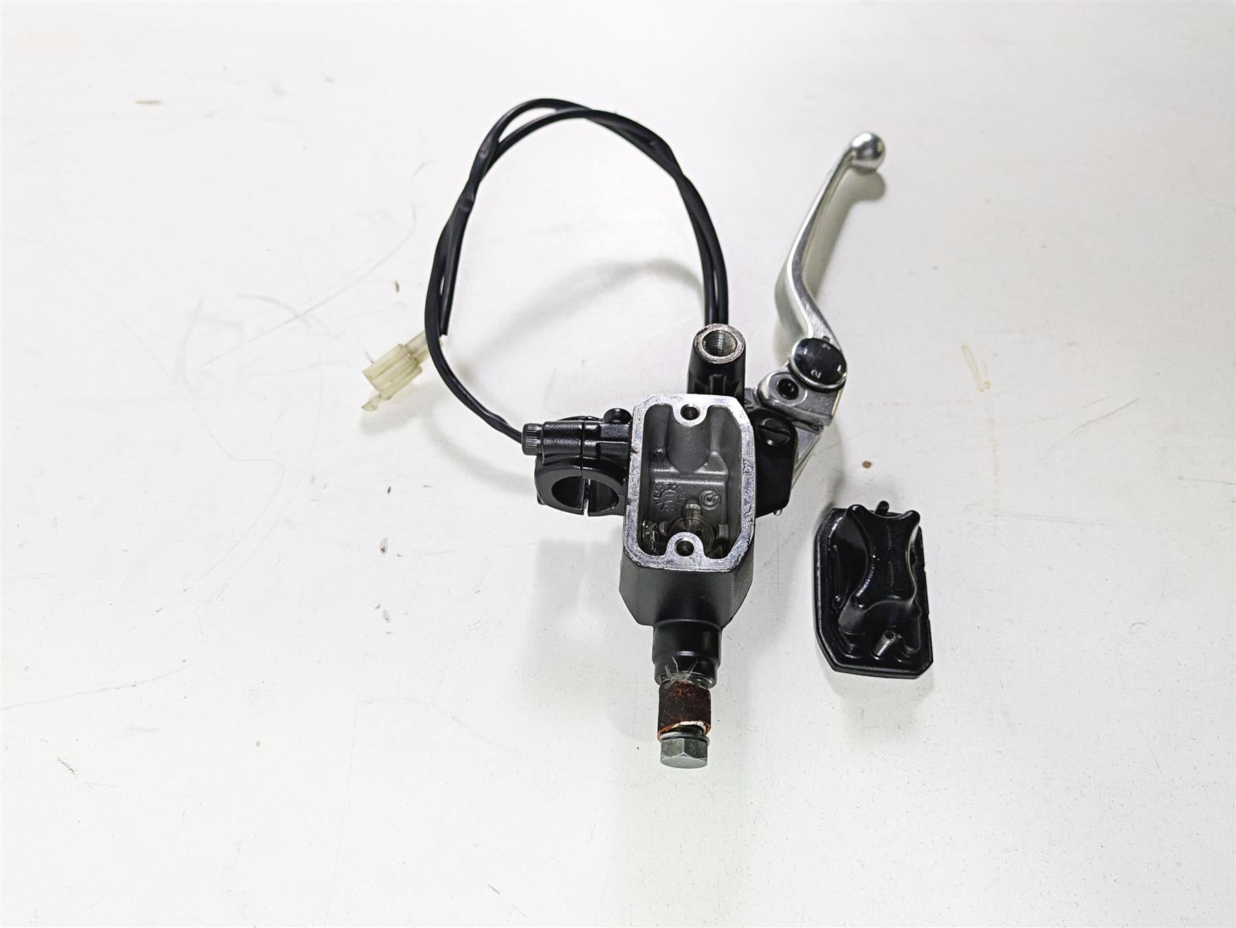 2016 Moto Guzzi Stelvio 1200 8V NTX Brembo Clutch Master Cylinder 978607 {{ shop.shopifyCountryName }} - Mototech271