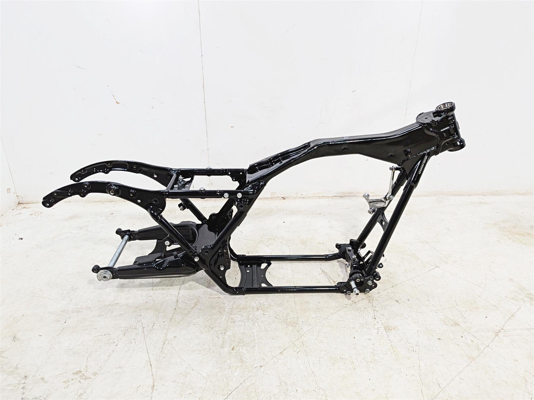 2014 Harley Touring FLHTK Electra Glide Straight Frame Subframe With Clean Louisiana Title 47900-14BHP-Mototech271