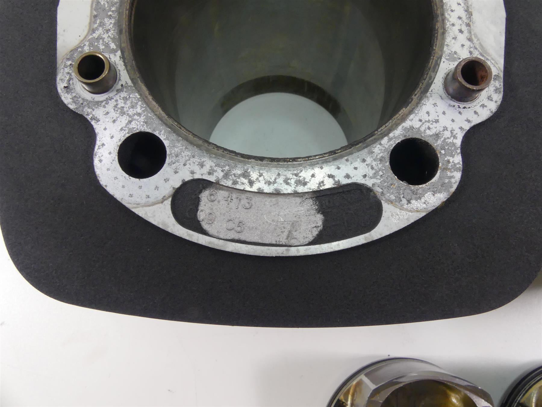 2013 Harley Touring FLHX Street Glide Cylinder Jug Barrel + Piston Set 17460-07A {{ shop.shopifyCountryName }} - Mototech271