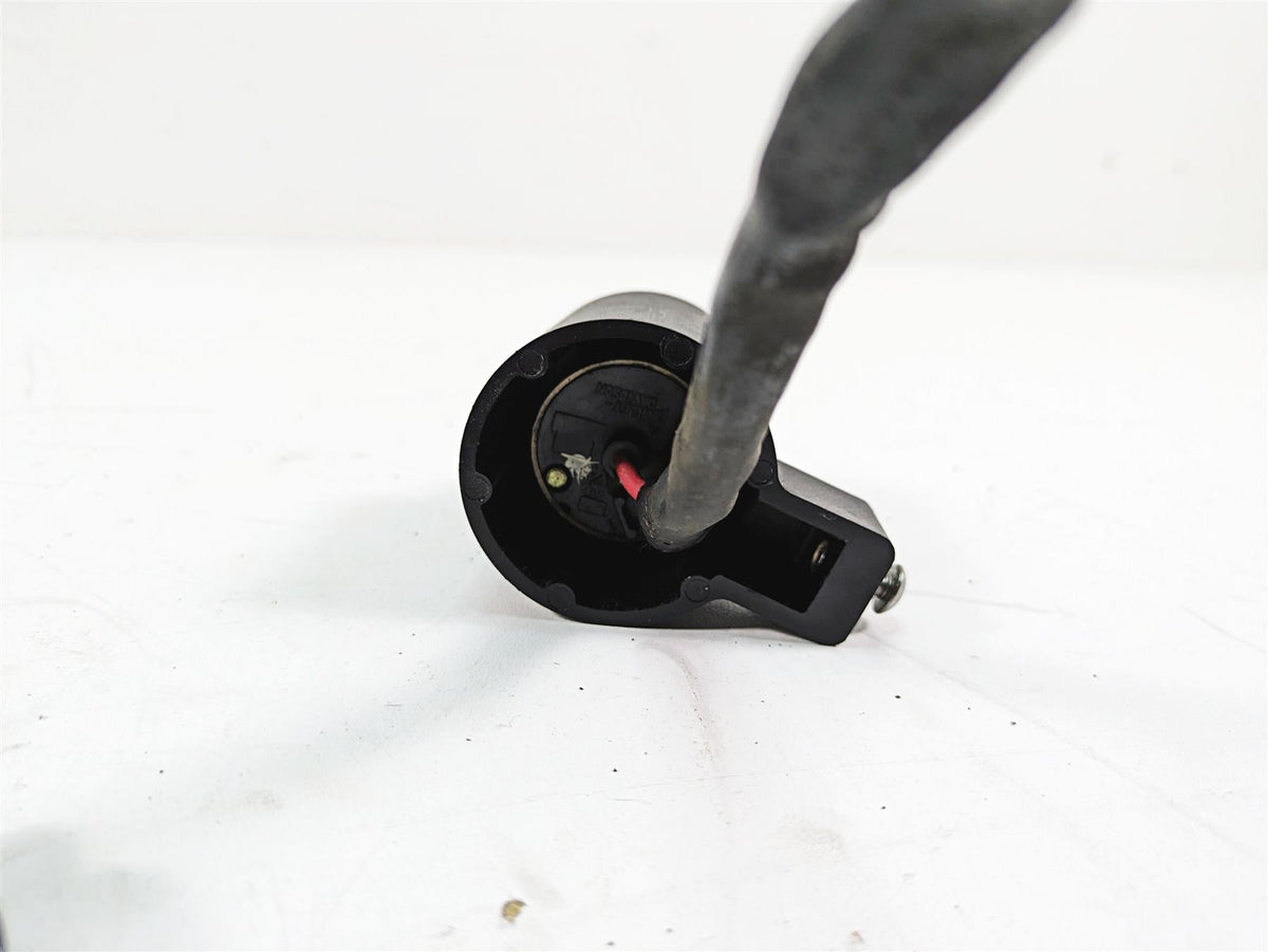 2006 Harley Sportster XL1200 Ignition Switch Steering Lock Key Set Read 71441-94 {{ shop.shopifyCountryName }} - Mototech271