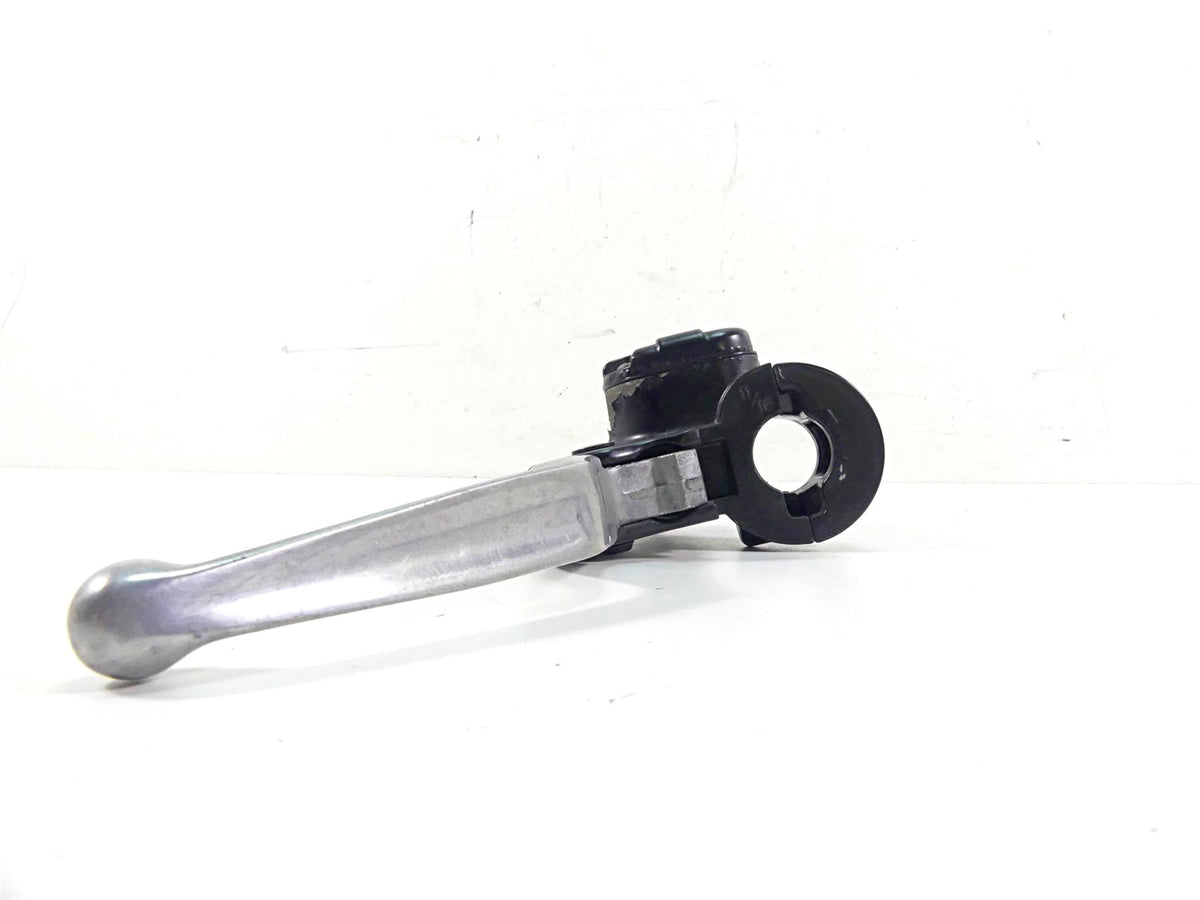 2013 Harley VRSCF Muscle Vrod Clutch Master Cylinder + Lever 11/16" 38744-09B {{ shop.shopifyCountryName }} - Mototech271