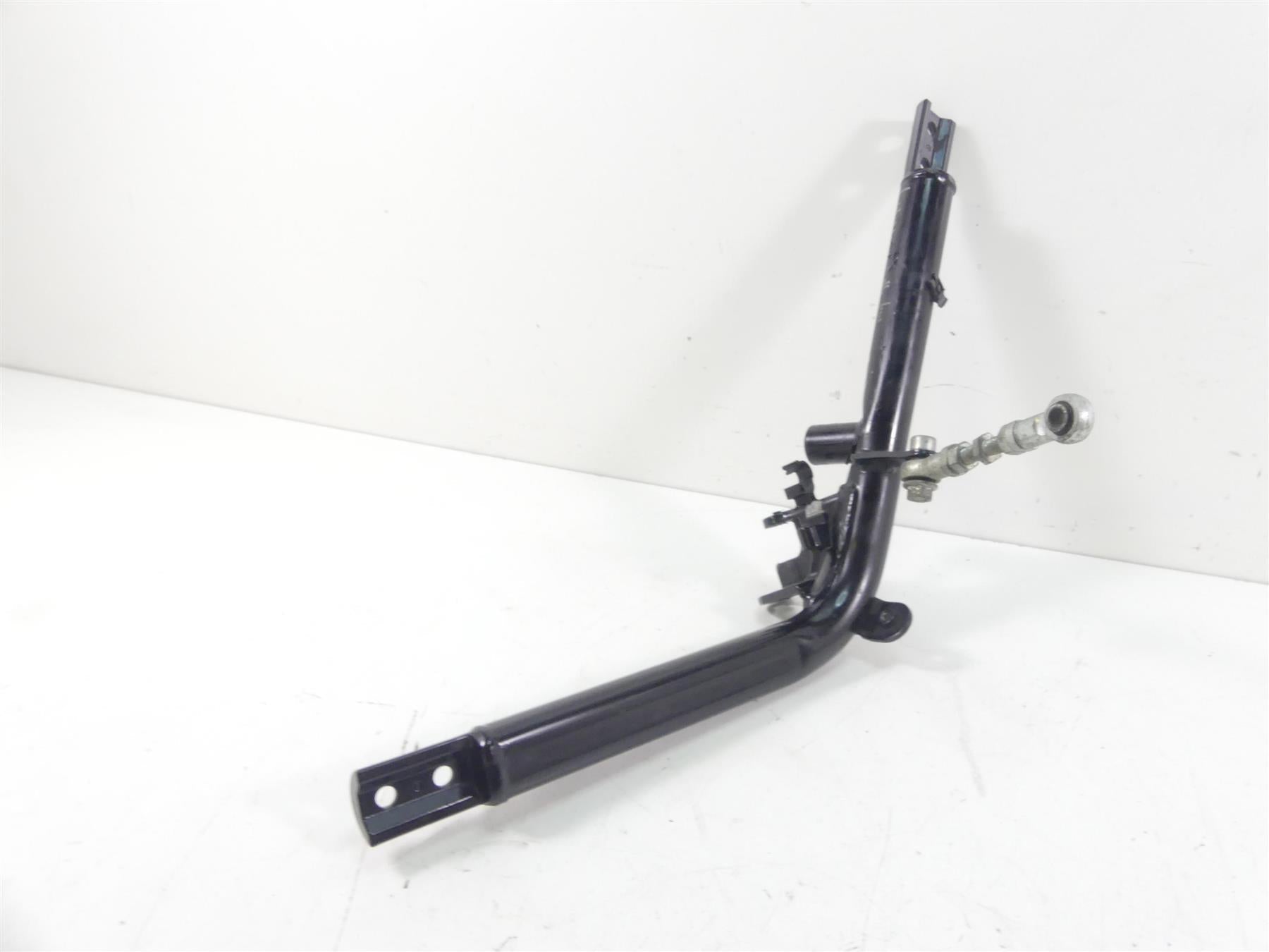 2011 Harley VRSCF Muscle Rod Left Front Frame Downtube - Read 47987-07BK {{ shop.shopifyCountryName }} - Mototech271