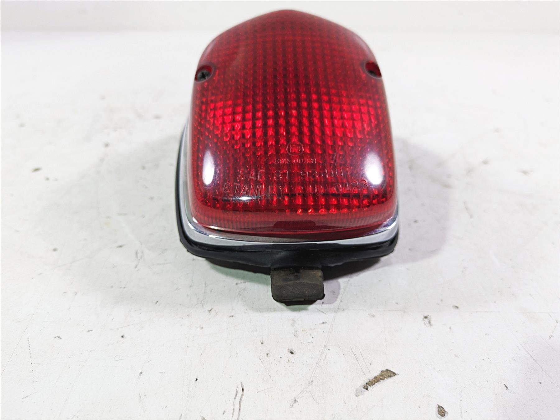 1998 Honda GL1500 Valkyrie Tour Taillight Tail Light Lamp 33701-MZ0-671 {{ shop.shopifyCountryName }} - Mototech271