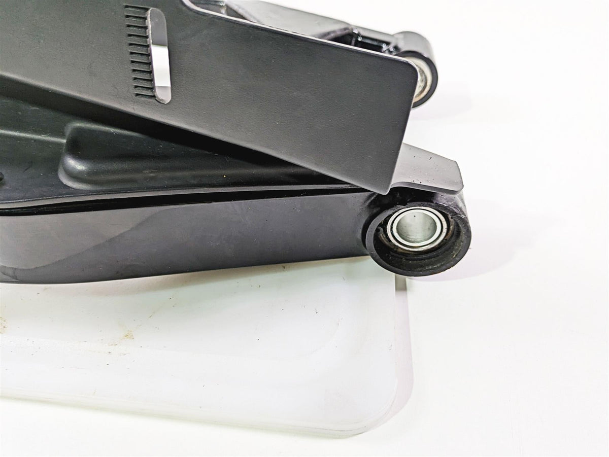 2011 Harley FXDC Dyna Super Glide Rear Swingarm & Belt Guards 47820-10 {{ shop.shopifyCountryName }} - Mototech271