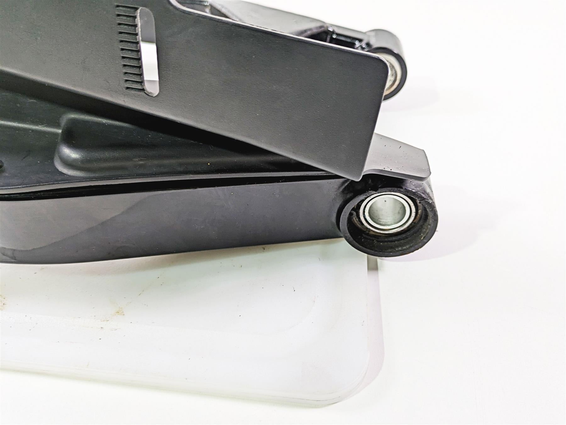 2011 Harley FXDC Dyna Super Glide Rear Swingarm & Belt Guards 47820-10 {{ shop.shopifyCountryName }} - Mototech271