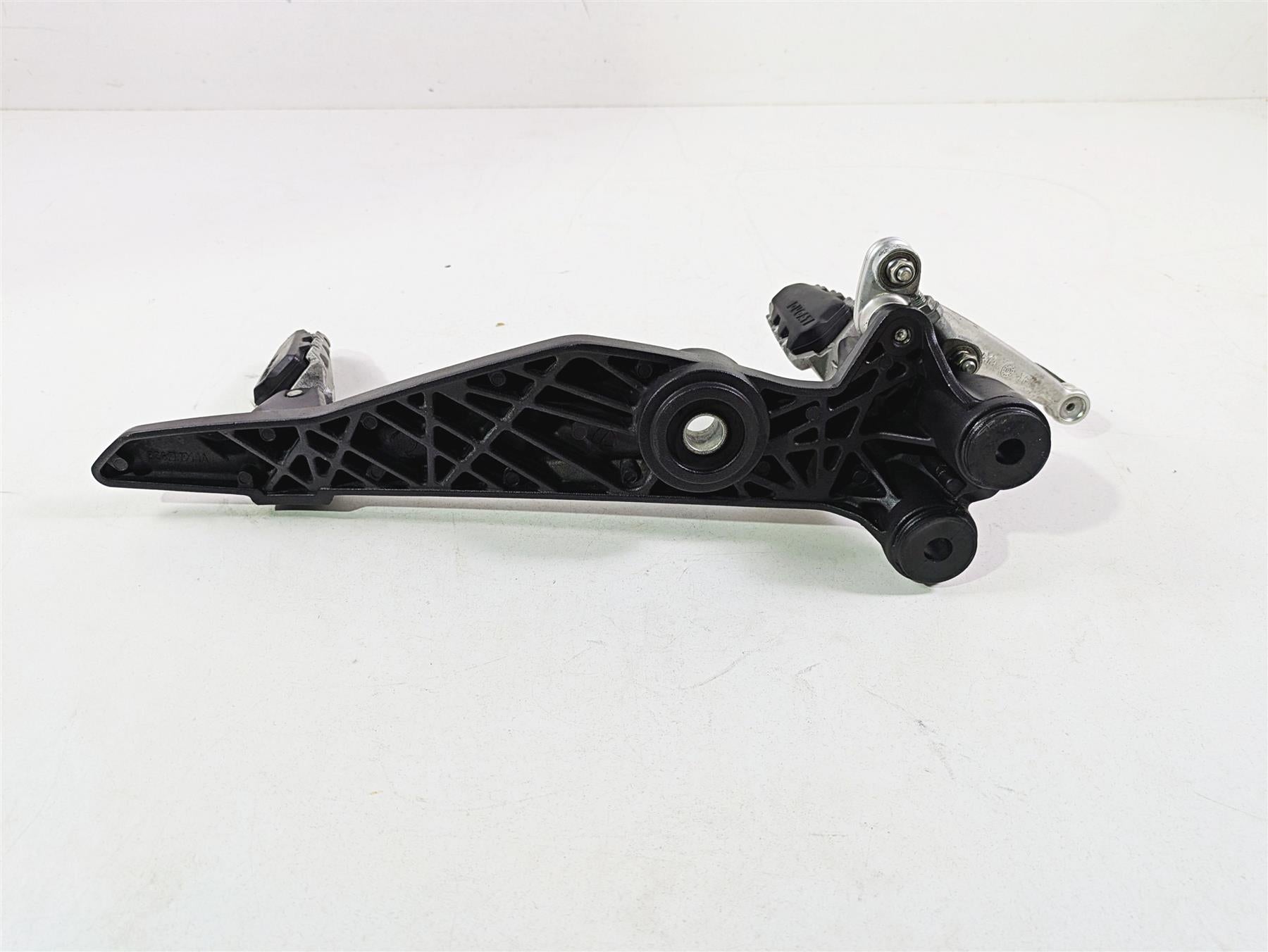 2013 Ducati Hypermotard 821 SP Left Foot Peg Bracket & Shifter -Read 82412111AA {{ shop.shopifyCountryName }} - Mototech271
