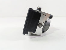 Load image into Gallery viewer, 2016 BMW R1200RT K52 Abs Brake Pump Pressure Module 34519444398
