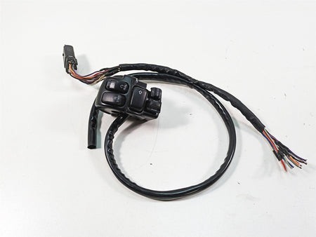2011 Harley Touring FLTRU Road Glide Right Hand Control Switch - Read 71682-06A {{ shop.shopifyCountryName }} - Mototech271