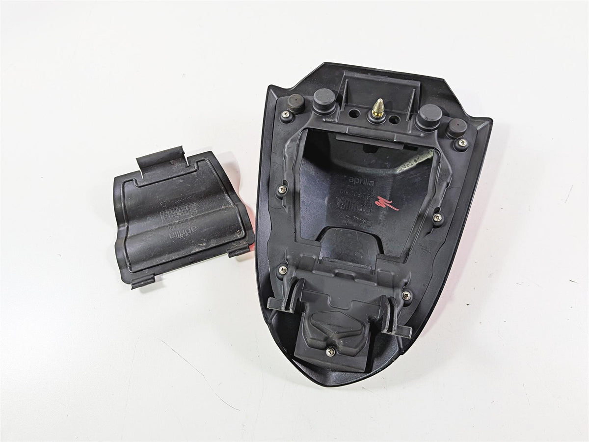 2008 Aprilia RSVR 1000 Factory Passenger Seat Cowl Cover 109752 {{ shop.shopifyCountryName }} - Mototech271