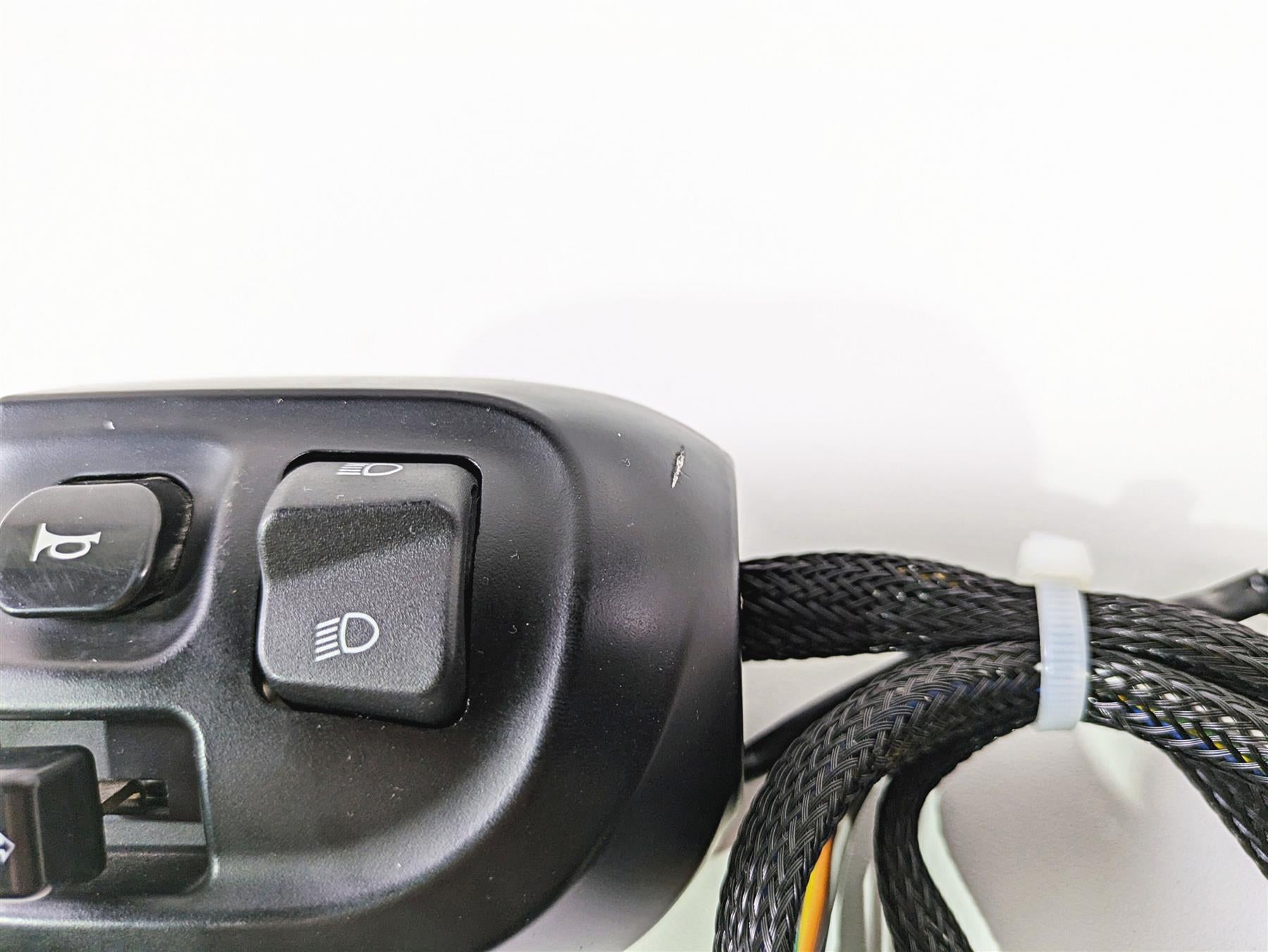 2016 Indian Chief Classic Left Hand Control Switch 4015198 {{ shop.shopifyCountryName }} - Mototech271