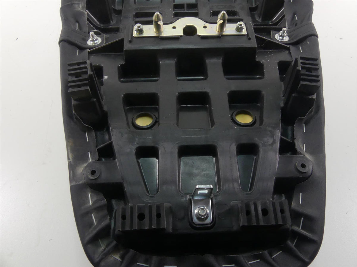 2021 Kawasaki ZX1400 ZX14R Ninja Dual Rider Seat Saddle -No Tear 53066-0433-12Y {{ shop.shopifyCountryName }} - Mototech271