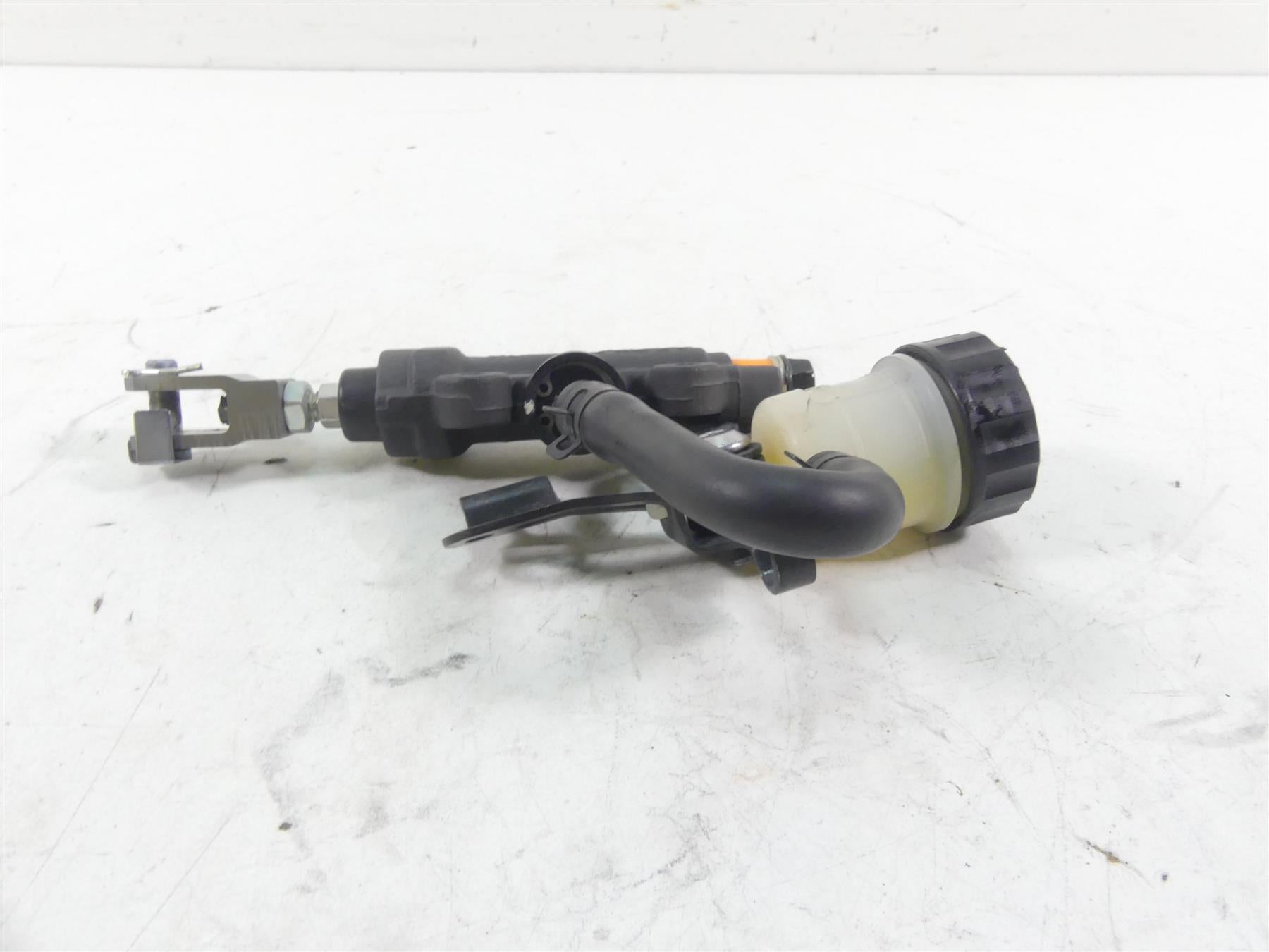 2015 Honda CBR1000 RR SC59 Rear Nissin Brake Master Cylinder 43510-MFL-006 {{ shop.shopifyCountryName }} - Mototech271